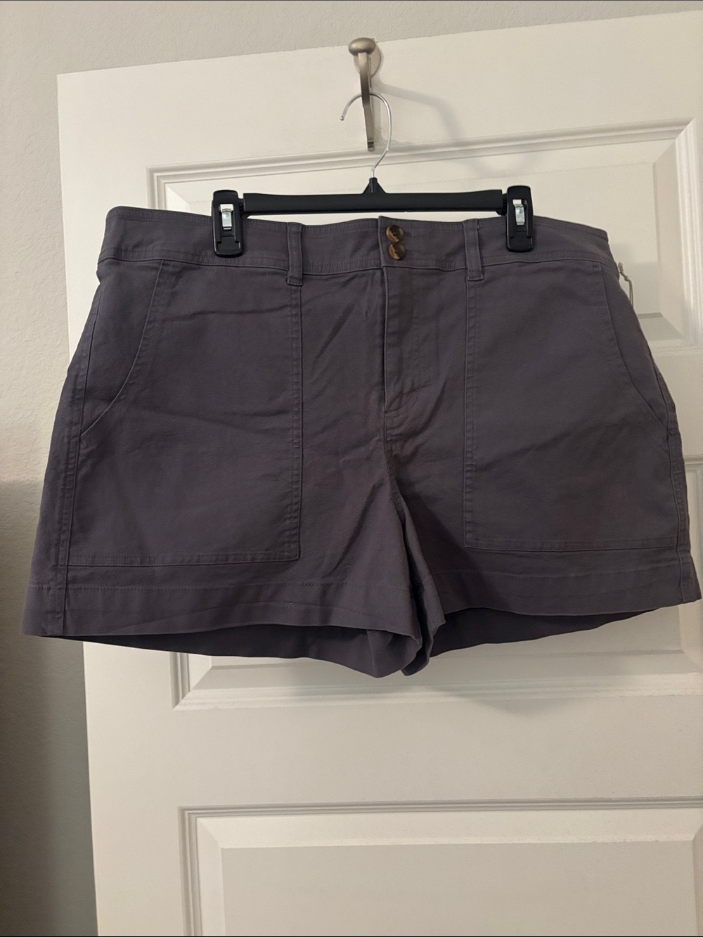 a new day Utility Jean Shorts Charcoal SZ 18 Plus size Cotton stretch casual NWT